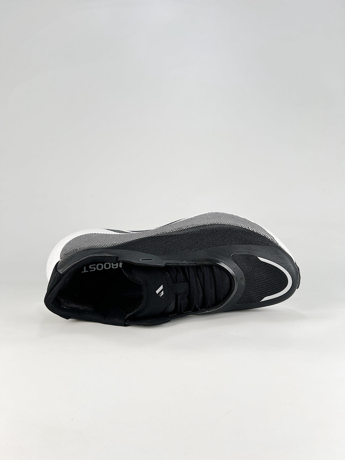 Adidas Hyperboost Edge "Black White"-Classic sneakers，Adidas Women's Shoe Sale / Men's Shoe Sale