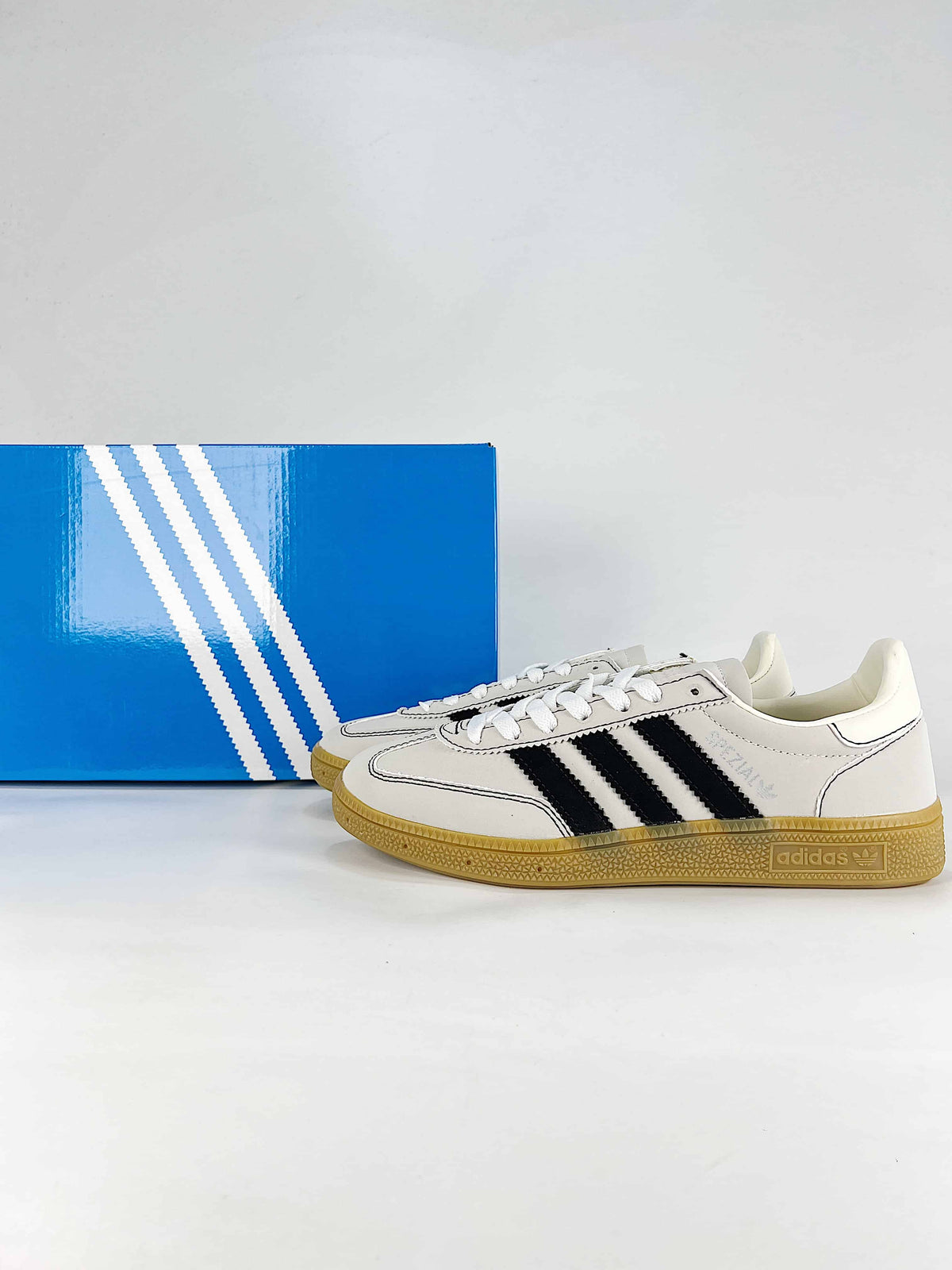 Adidas Handball Spezial Sneakers "Off White Black"-Classic sneakers，Adidas Women's Shoe Sale / Men's Shoe Sale