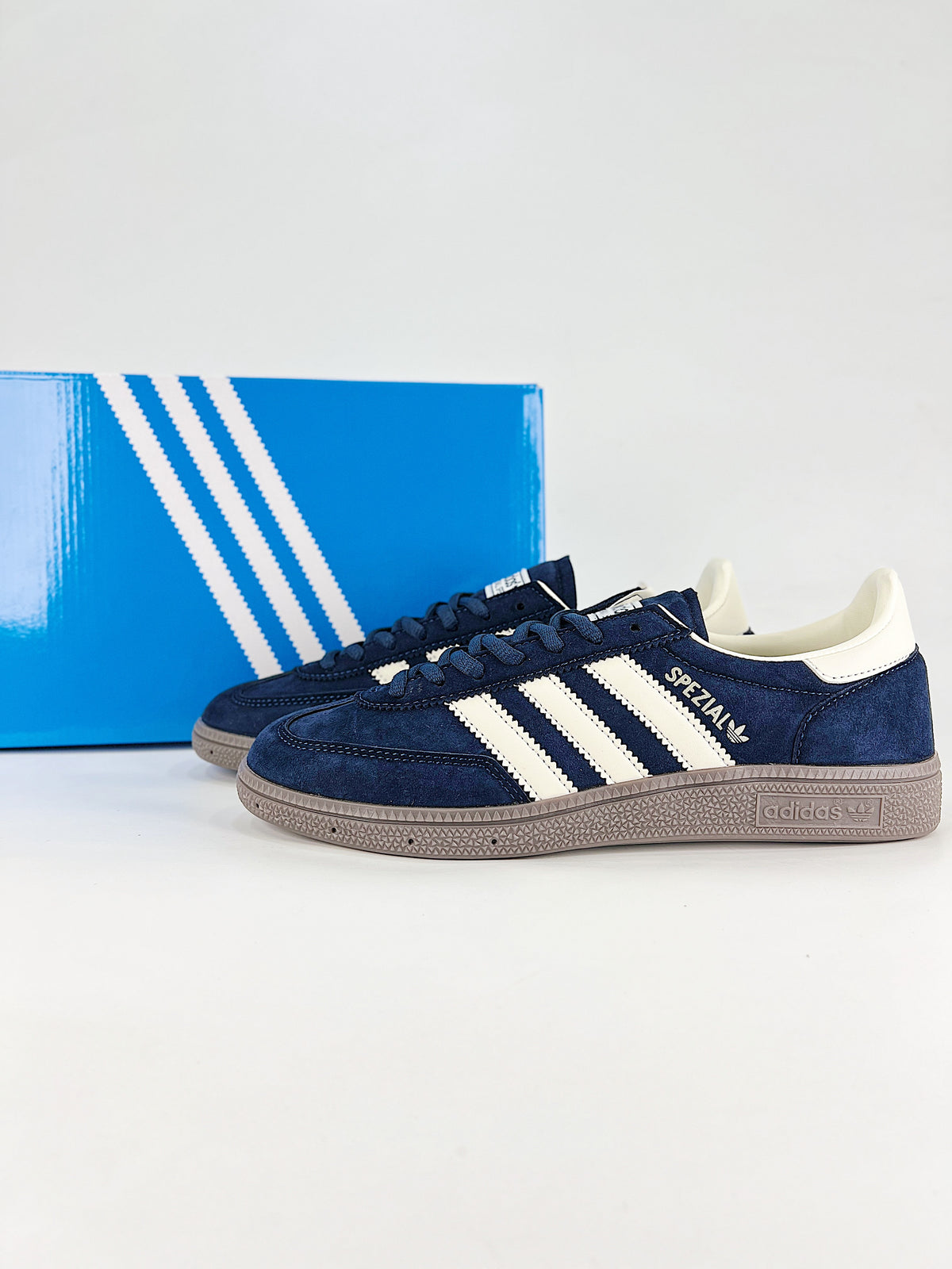 Adidas Originals Handball Spezial "Navy Blue" Sneakers-Classic sneakers，Adidas Women's Shoe Sale / Men's Shoe Sale